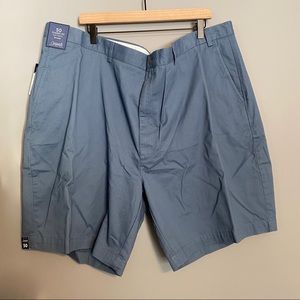 ROUNDTREE & YORKE casual shorts sz 50